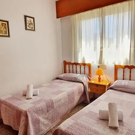 Apartment Jardines I Y Ii - Gandia - Alquiler Solo A Familias *