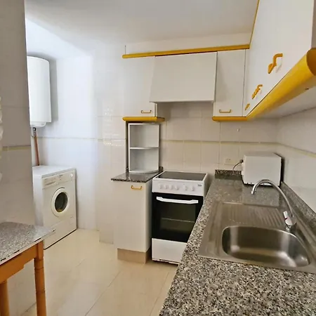 Jardines I Y Ii - Gandia - Alquiler Solo A Familias *